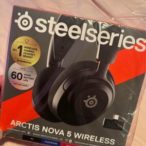 SteelSeries Arctis Nova 5 Wireless On-Ear Headphones - Black